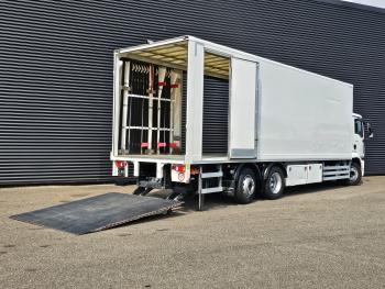 TGM 26.320 6x2-4 / 6000 kg TAIL LIFT / LBW